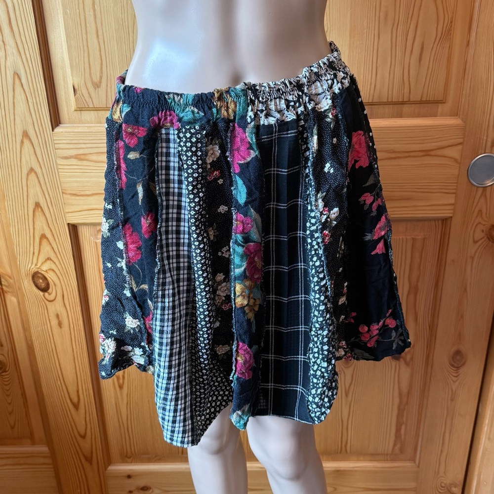 Solaluna Studios Patchwork Mini Skirt Size M Boho Floral Festival Hippie